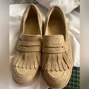 Mocasines Clarks Orinoco 2 Tassel Loafer Light sand 6M. Chunky Sole